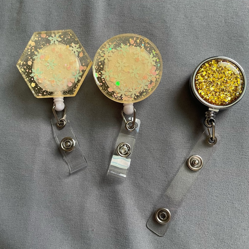 Badge reels